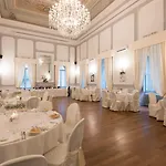 Grand & Des 4*