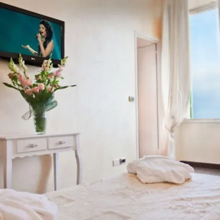 Hotel Grand Hotel&des 4*