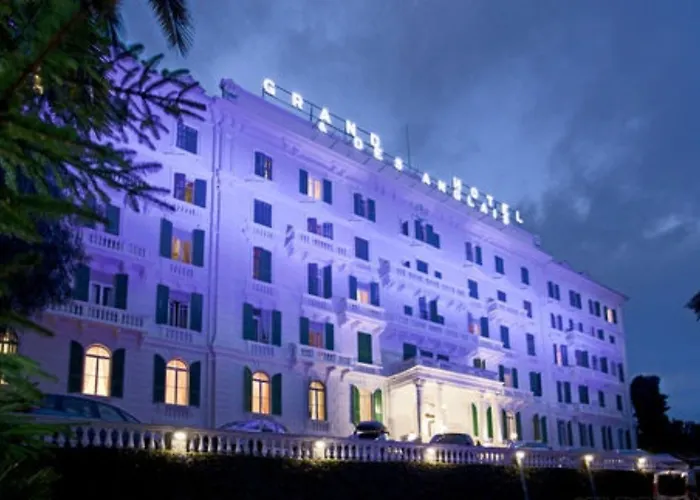 Grand & Des Hotel