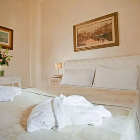Grand & Des Отель 4*